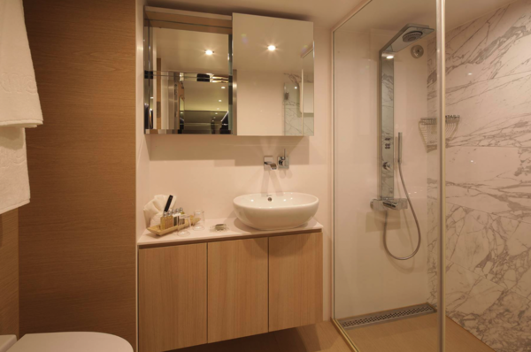 Scenic River Cruises Scenic Jewel Crystal Jade Royal Panorama Suite 2.png